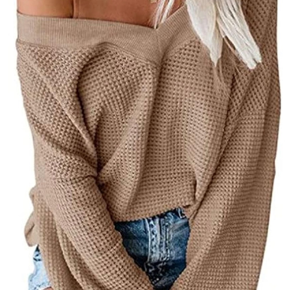Brown khaki colored pullover sweater